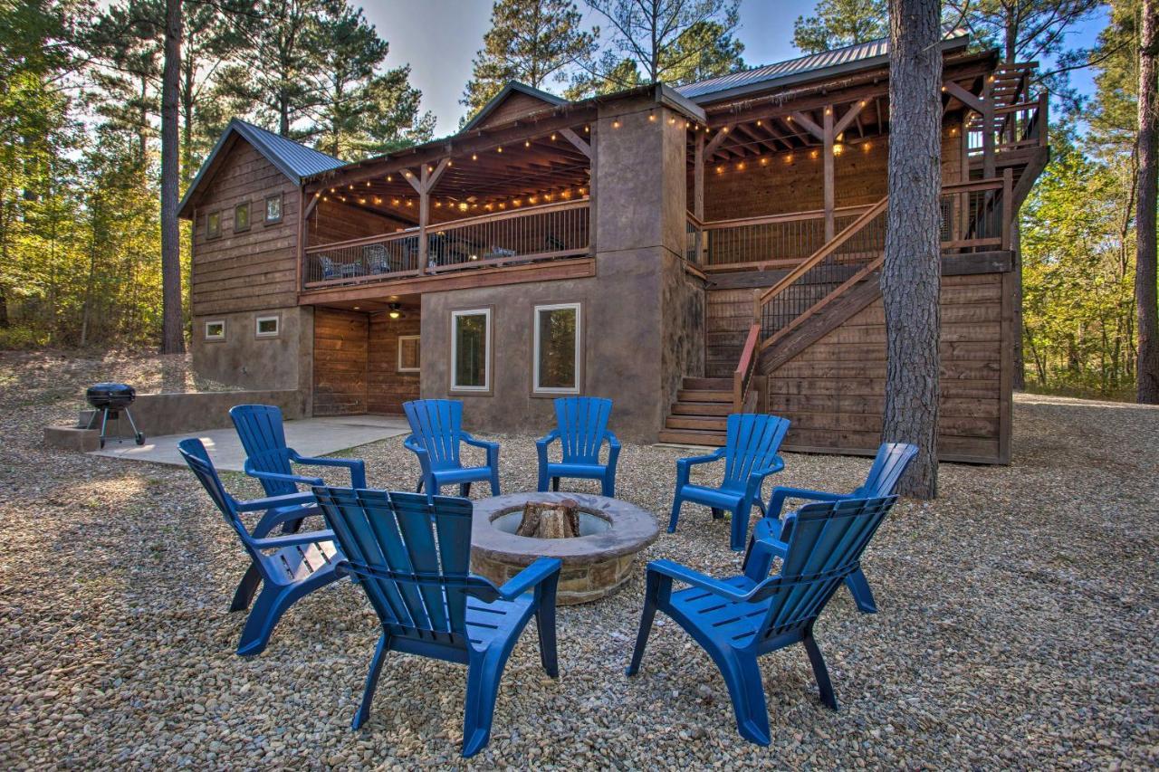 Luxe Broken Bow Cabin Game Room, Fire Pit And Deck! Экстерьер фото