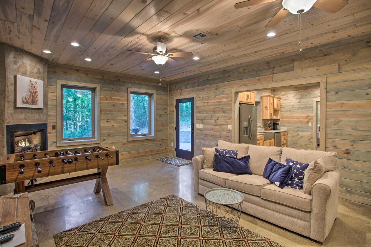 Luxe Broken Bow Cabin Game Room, Fire Pit And Deck! Экстерьер фото