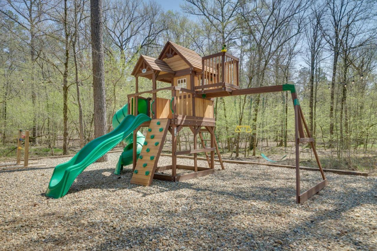 Luxe Broken Bow Cabin Game Room, Fire Pit And Deck! Экстерьер фото